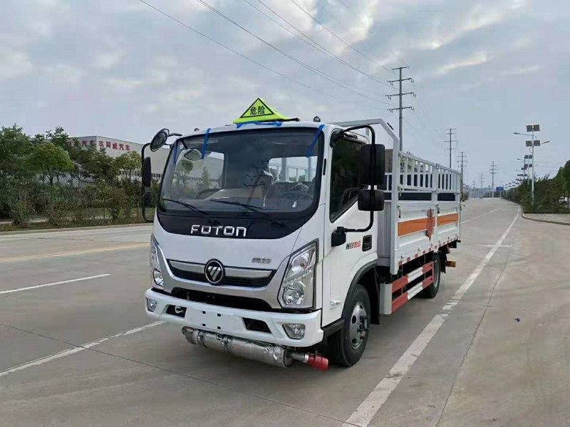 國(guó)六福田奧鈴歐馬可（藍(lán)牌）車廂4.2米