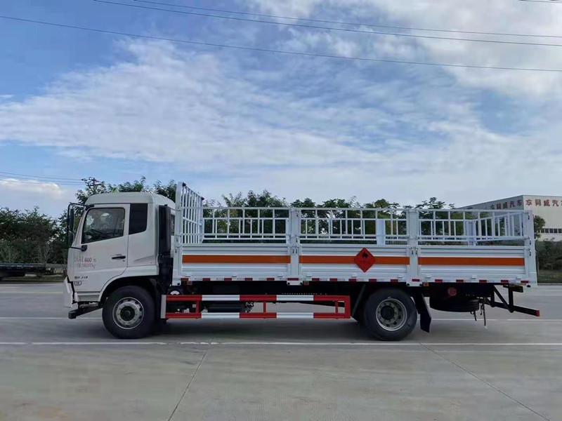 國六天錦（黃牌） 車廂6.8米/6.6米