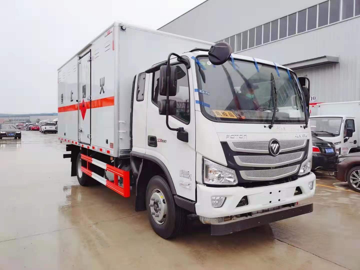 歐馬可5.2米氣體廂式運輸車