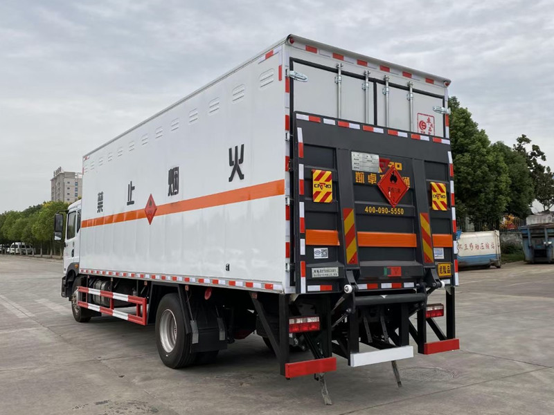國六東風(fēng)D9(黃牌）車廂6.2米/6.8